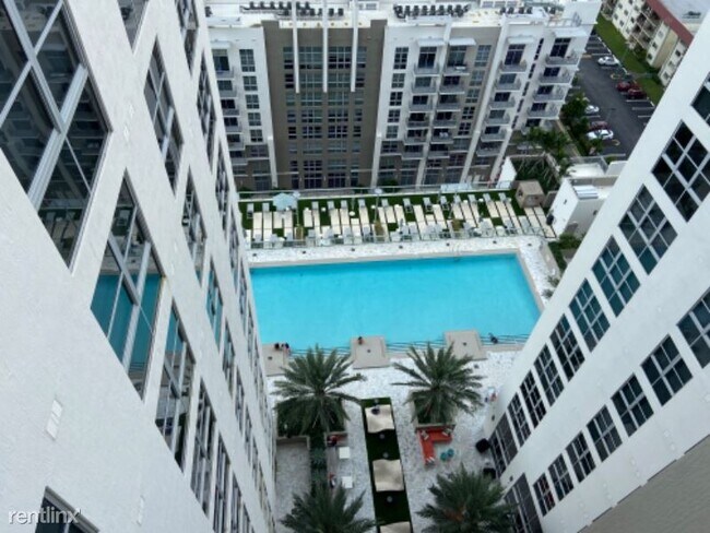 Building Photo - 8125 SW 72nd Ave