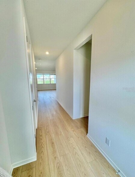 Building Photo - 2681 Serenity Gdn Dr