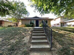 Building Photo - Charming 2-Bedroom Condo in Rancho Cordova!