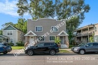 Building Photo - Available Now | Cozy 2 Bedroom 1 Bathroom ...