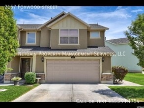 Building Photo - 2157 Foxwood St