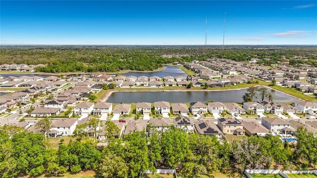 Building Photo - 13071 Brookside Moss Dr