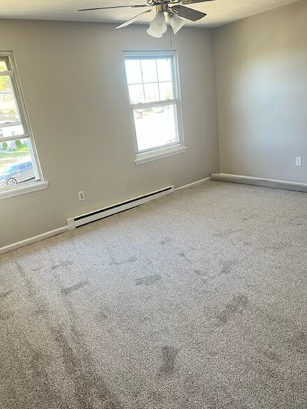 Building Photo - 49 Berkshire Rd