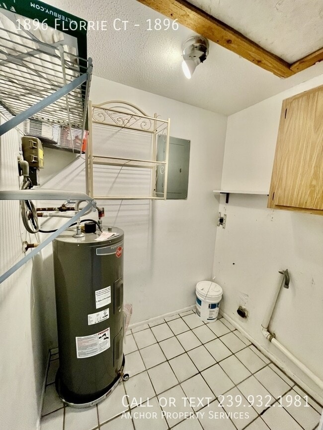 Building Photo - 1896 Florrie Ct