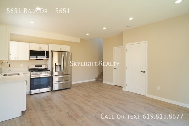 Building Photo - 5651 Baja Dr