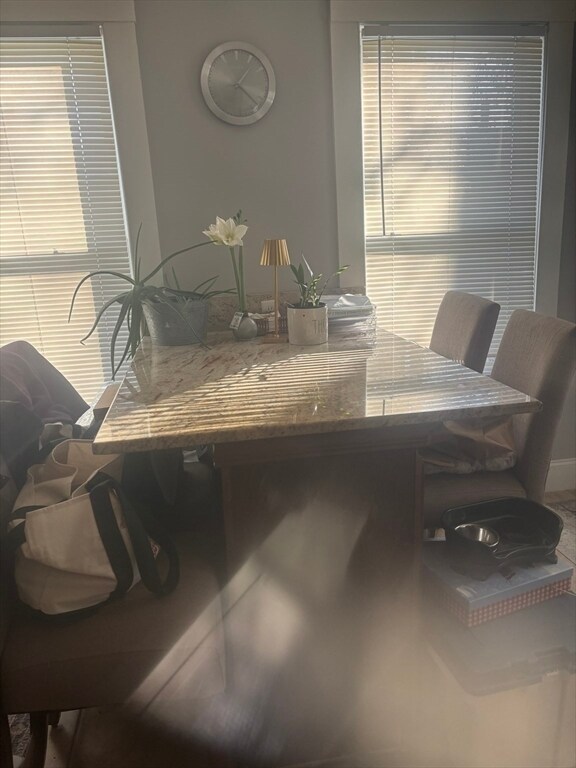 Building Photo - 58 Wright St