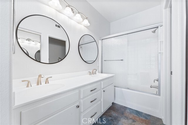 Building Photo - 23 Anana