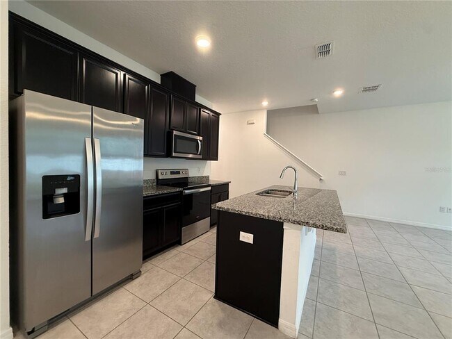 Building Photo - 15097 Willow Arbor Cir