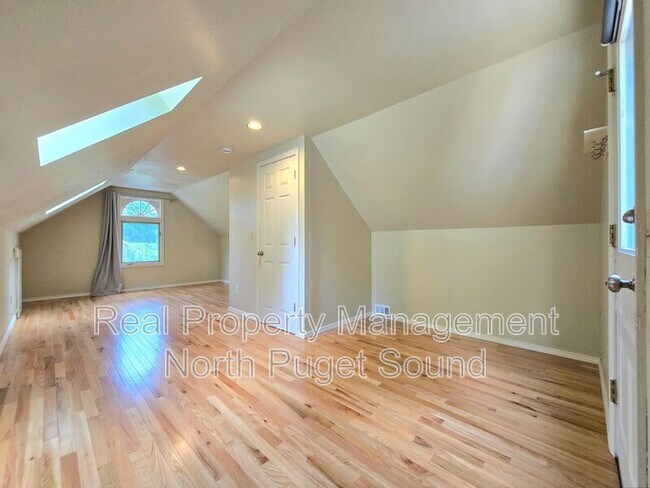 Building Photo - 18213 157th Ave NE