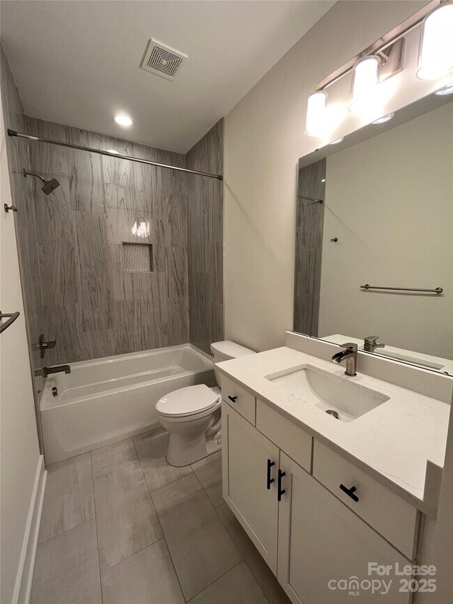 Building Photo - 1608 Julia Maulden Pl