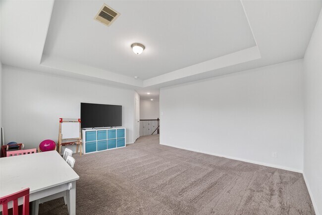 Building Photo - 2314 Trocadero Ln