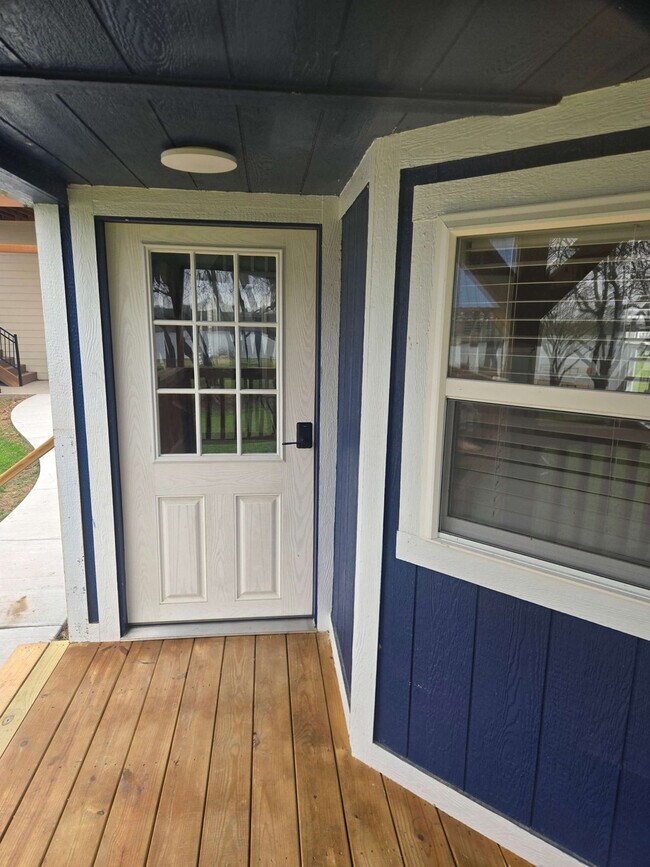 Building Photo - 1207 Shahan Prairie Rd