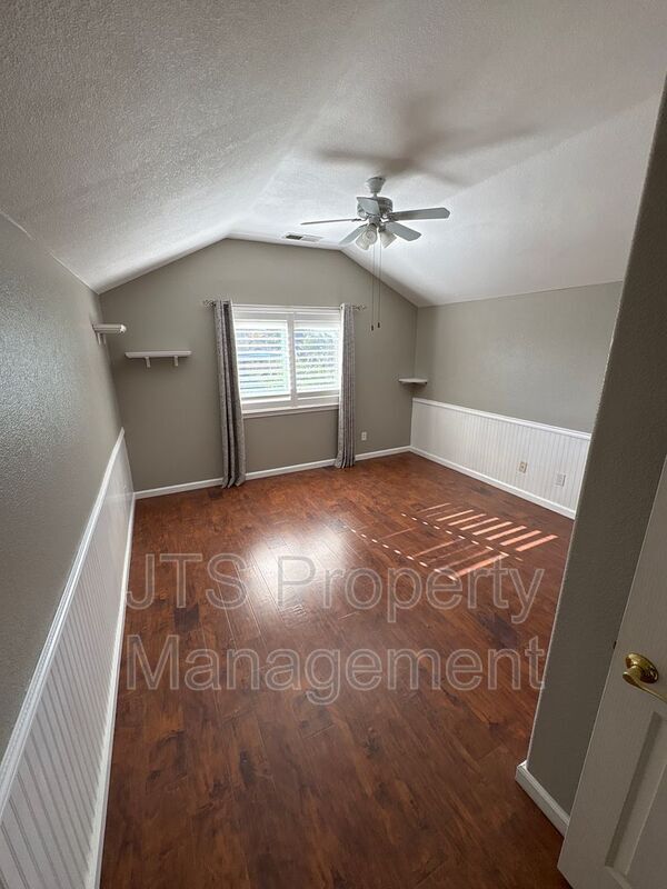 Building Photo - 6521 Turnstone Way