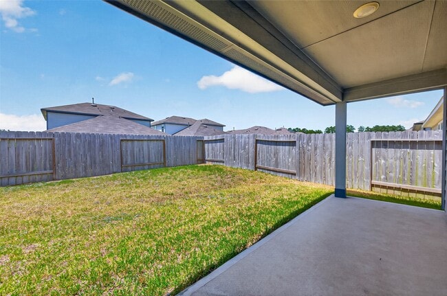 Building Photo - 14556 Lily Plns Dr