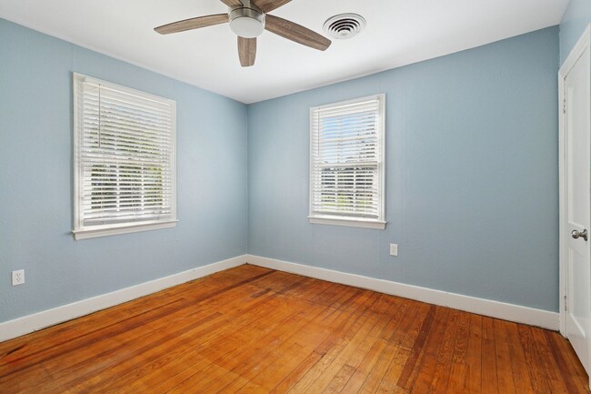 Building Photo - Cozy 3-Bedroom Home in Algiers – Comfort & Convenience in New Orleans!