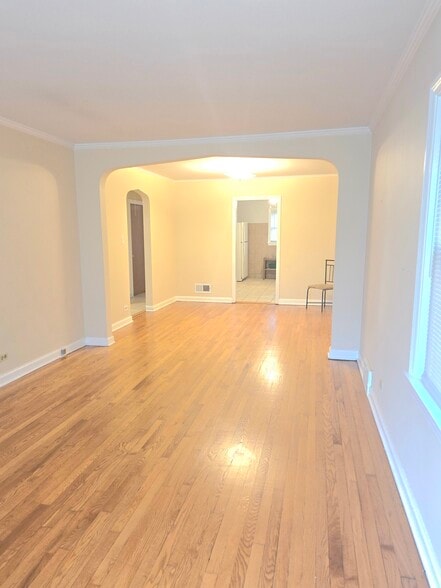 Building Photo - 2724 W Gregory St