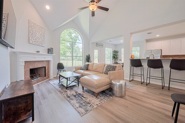 Building Photo - 14 Sprite Woods Pl