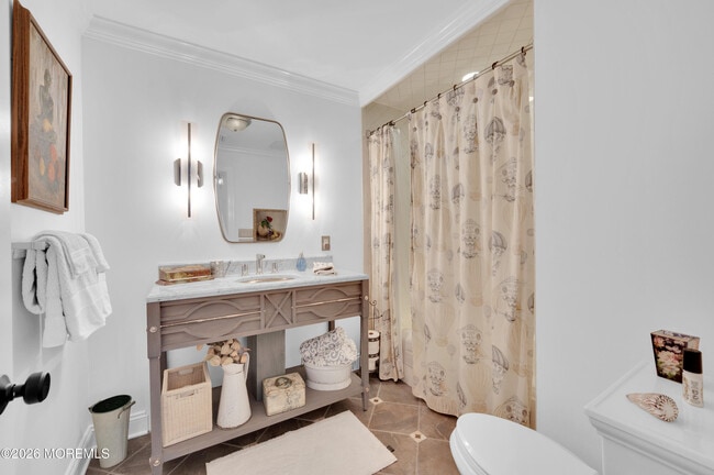 Building Photo - 619 Beacon Blvd