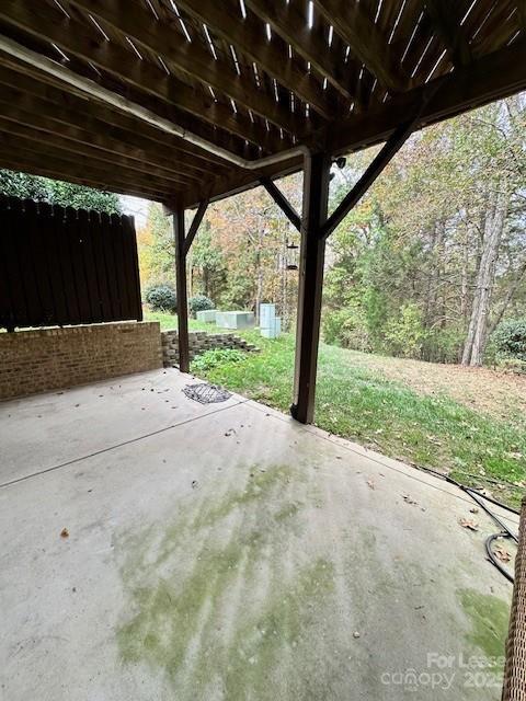 Building Photo - 10301 Linksland Dr