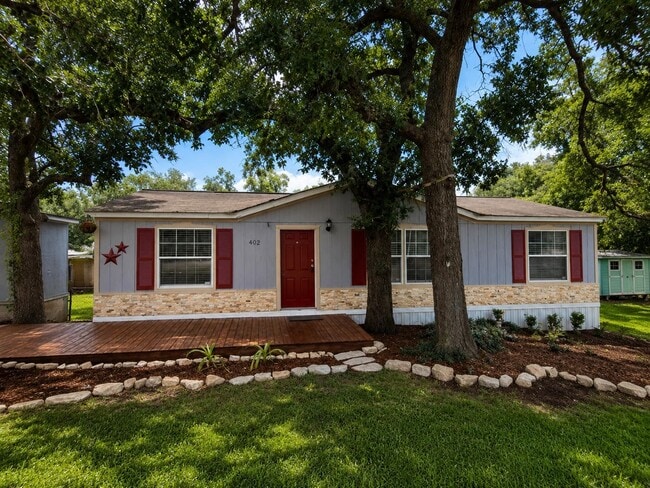 Building Photo - 402 Co Rd 126A