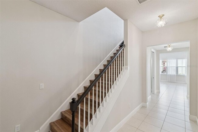 Building Photo - 8884 Bismarck Palm Dr