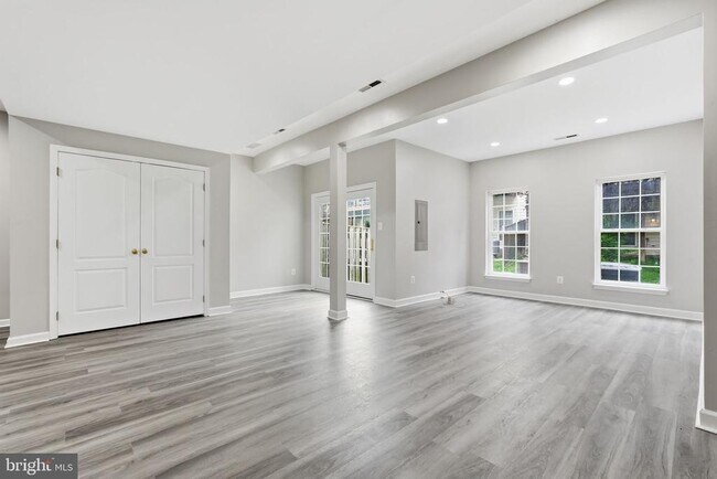 Building Photo - 25196 Whippoorwill Terrace