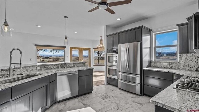 Building Photo - 1516-1513 13 Rd