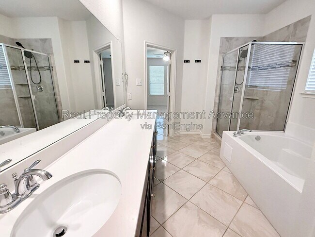 Building Photo - 10228 Tahoka Pl