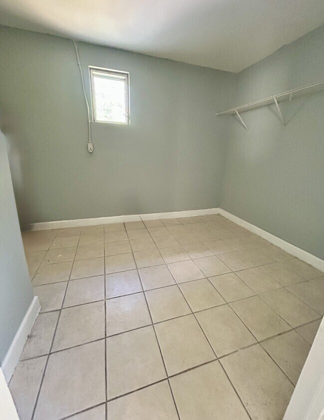 Building Photo - 361 Arora Blvd