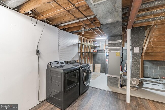Building Photo - 1518 Poplar Grove Dr