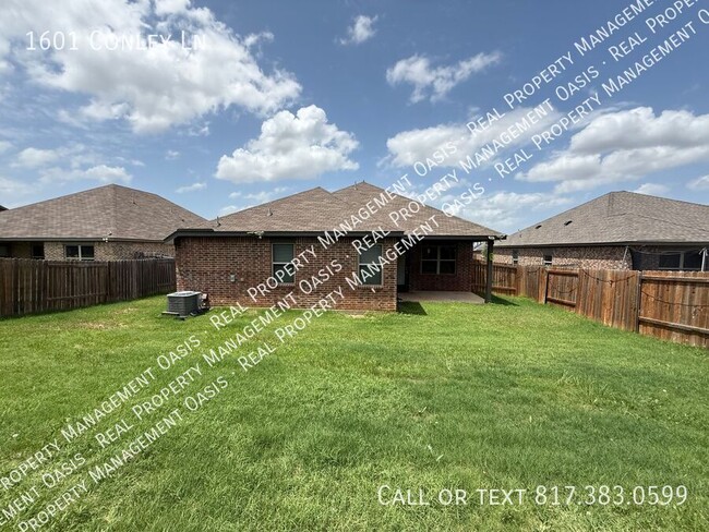 Building Photo - 1601 Conley Ln