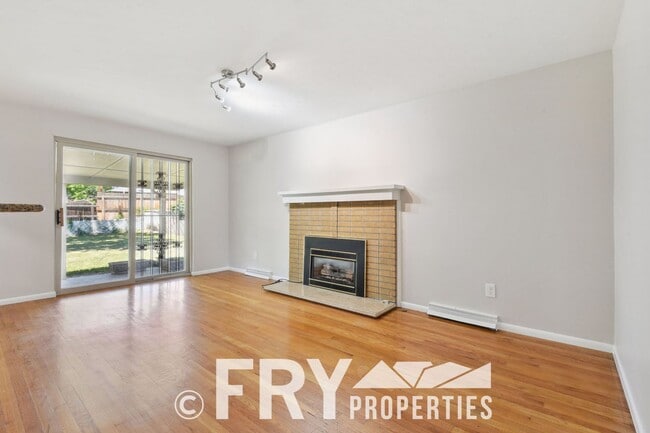 Building Photo - Bear Creek Trail rental