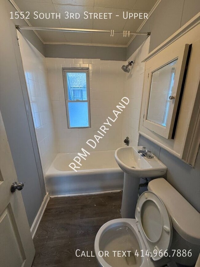 Building Photo - 1552 S 3rd St