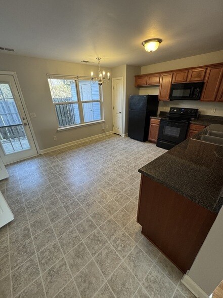 Building Photo - 5408 Perlou Ln
