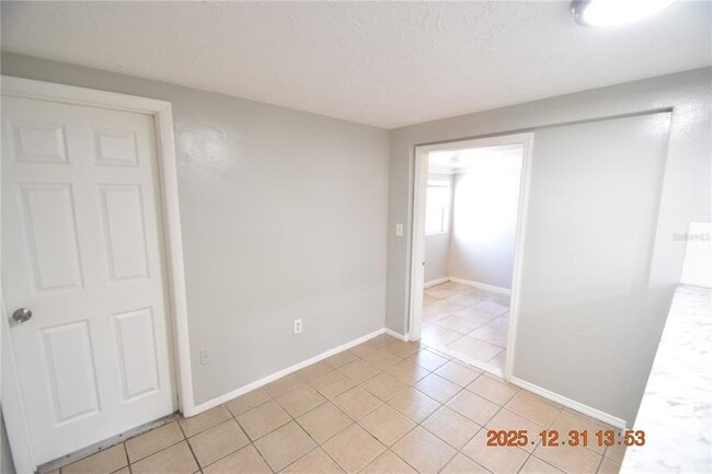 Building Photo - 3518 Umber Rd