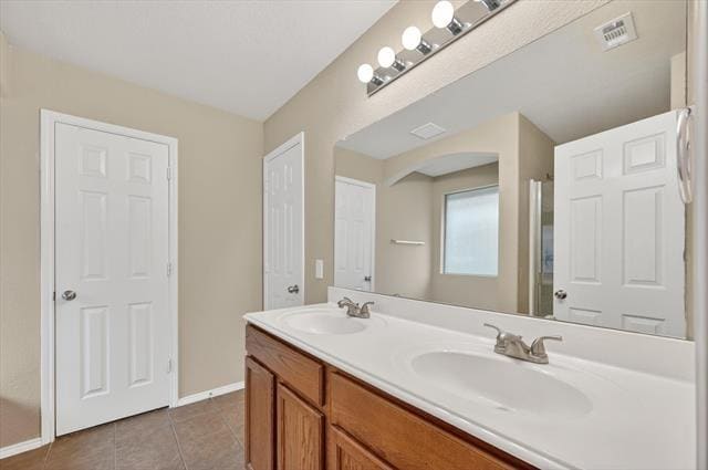 Building Photo - 5640 Lincolnwood Dr