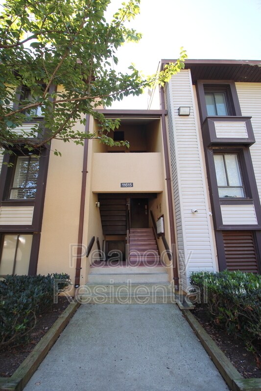 Primary Photo - 11615 Stoneview Square
