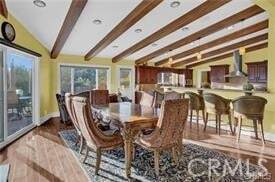 Building Photo - 2440 Los Alisos Dr