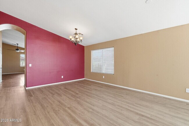 Building Photo - 40310 W Novak Ln