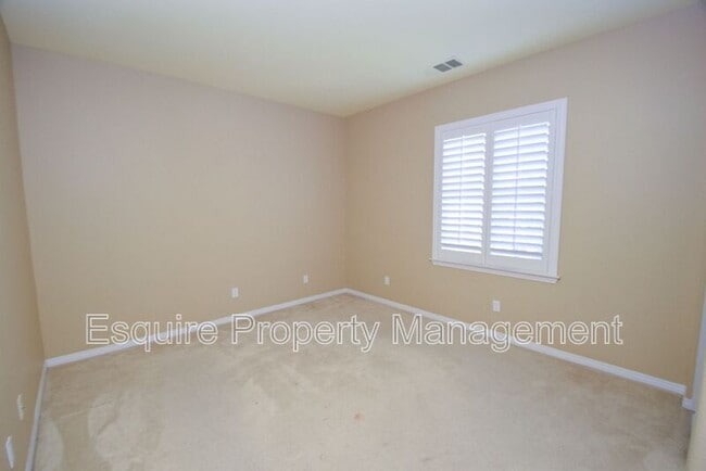 Building Photo - 14131 Eaton Hollow Ct