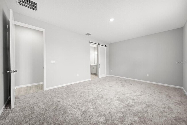 Building Photo - 3003 Fin Rd