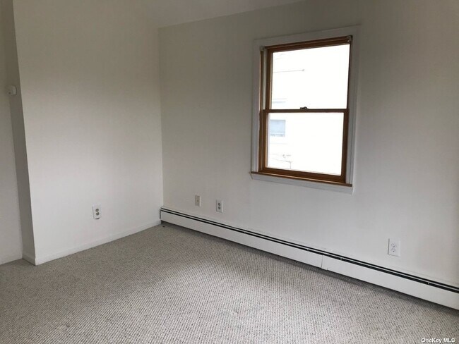 Building Photo - 44 1/2 Avenue A-