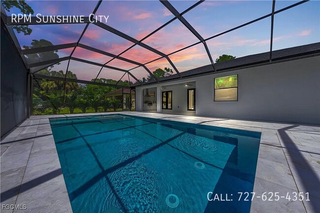 Building Photo - 2719 2nd St NW