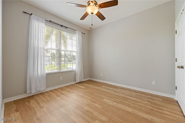 Building Photo - 16530 Whispering Trace Ct