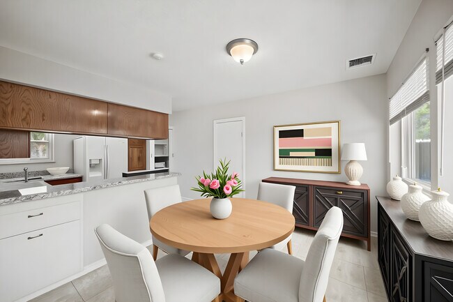 Virtual staging for inspiration - 10814 Sugar Hill Dr