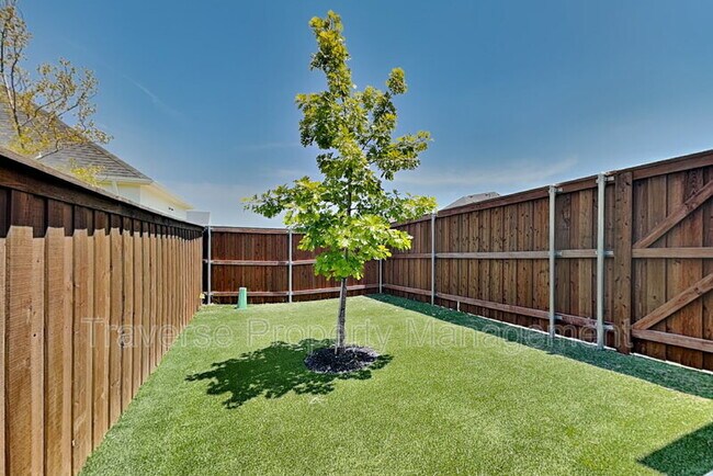 Building Photo - 2013 Tolleson Dr