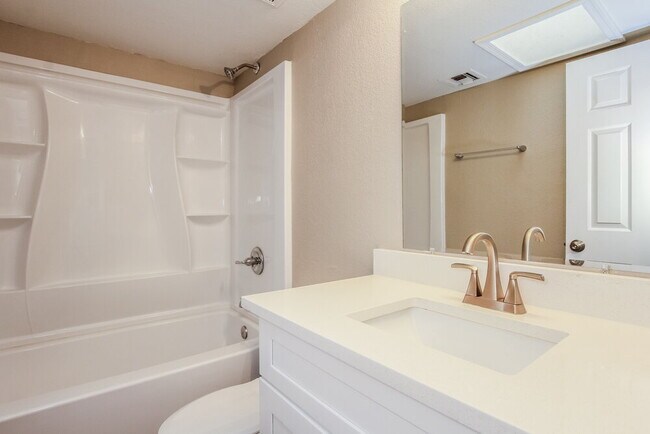 Building Photo - 6772 W Morrow Dr