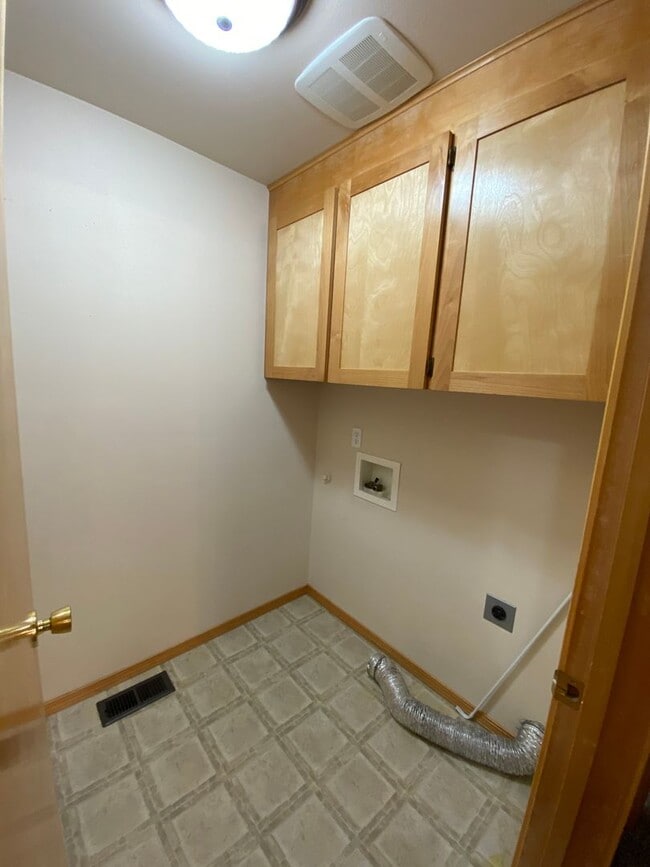 Building Photo - West Valley is Calling- They Said They Have The House With Space For Everything!