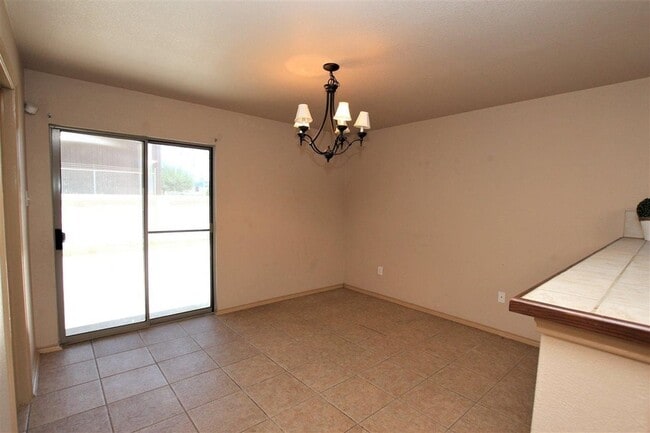 Building Photo - 6006 Catedral Loop