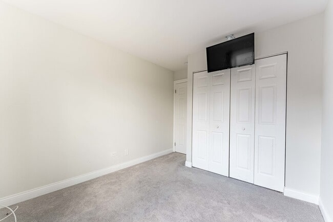 Building Photo - 1430 Ash Ct